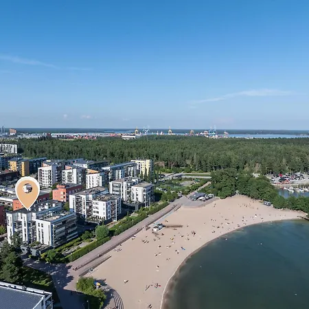 Apartment 1-bedroom Beachfront With Balcony, Sauna And Parking In Aurinkolahti *