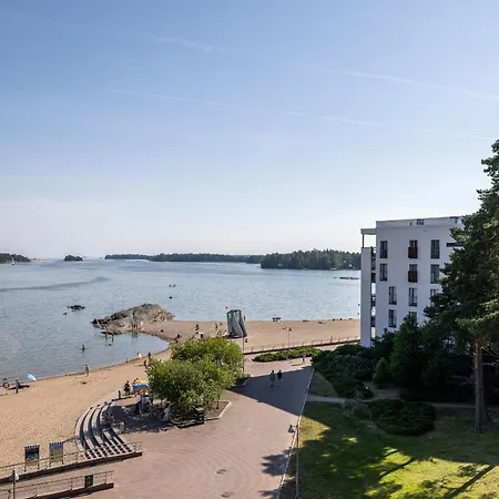 1-bedroom Beachfront With Balcony, Sauna And Parking In Aurinkolahti Апартаменты *