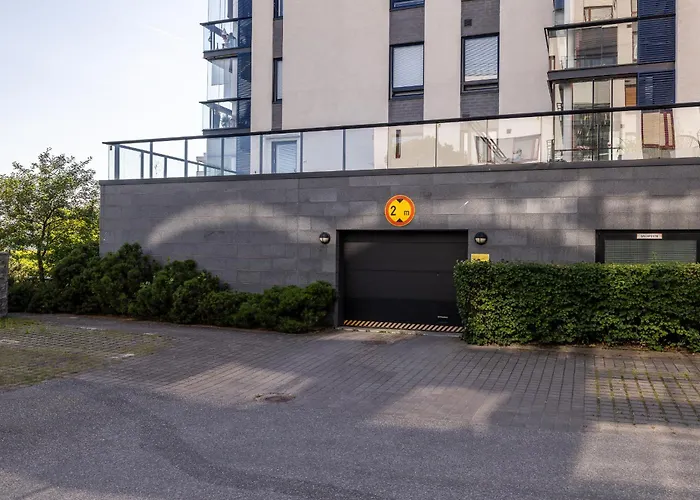 1-bedroom Beachfront With Balcony, Sauna And Parking In Aurinkolahti Apartamento Helsínquia