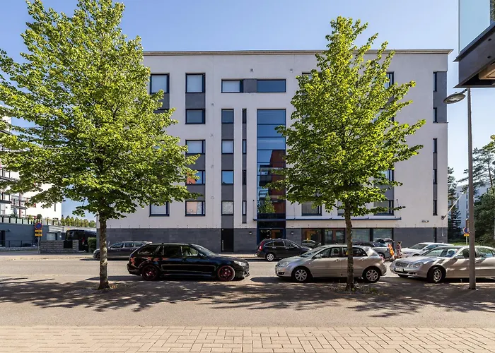 1-bedroom Beachfront With Balcony, Sauna And Parking In Aurinkolahti Apartamento Helsínquia