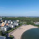 Apartment 1-bedroom Beachfront With Balcony, Sauna And Parking In Aurinkolahti *