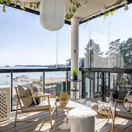 1-bedroom Beachfront With Balcony, Sauna And Parking In Aurinkolahti